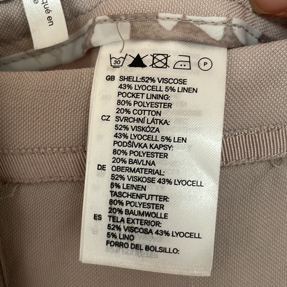 H&M shorts Size 8 - Picture 6 of 6